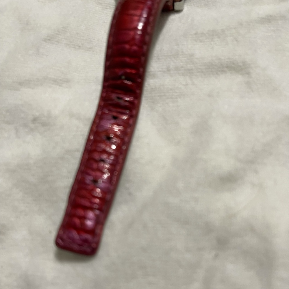 Skagen watch with pink leather band - Picture 8 of 8